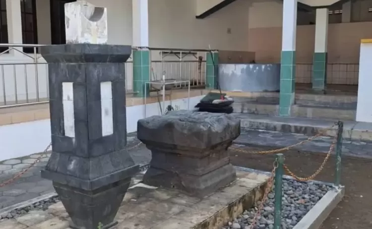 Keberadaan Watu Gilang dan Jam Bancet