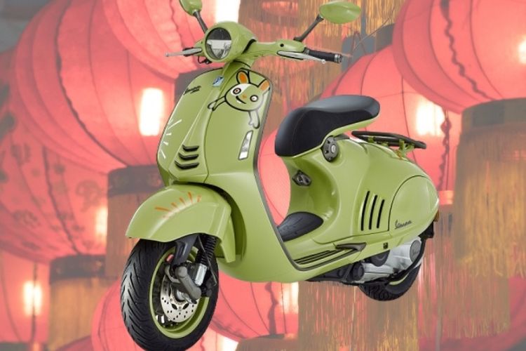 Update Harga Bekas Vespa 946 Emporio Armani, Vespa Limited Edition Bawa  Desain Unik Beda Dari yang Lain - Hallo Ternate