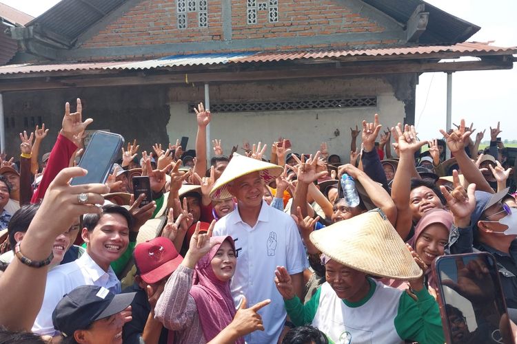Ganjar Pranowo: Indonesia Butuh 3 Pabrik Pupuk Baru untuk Penuhi Kebutuhan Petani