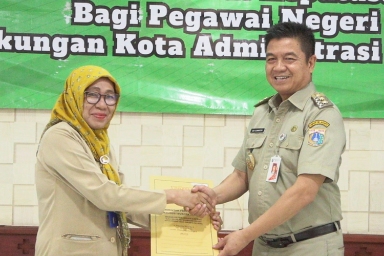 BAK LANGIT DAN BUMI, INI PERBEDAAN TUKIN DAERAH PNS TEGAL DAN DKI ...