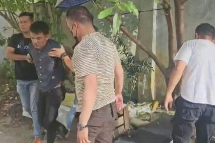 Residivis Spesialis Pencuri Ban Mobil yang Sering Beraksi di Wilayah Hukum Polrestabes Medan Diringkus oleh Unit Reskrim Polsek Medan Kota