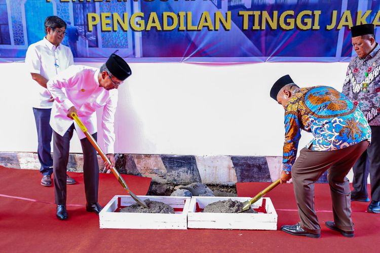 PJ. Gubernur DKI Jakarta Lakukan Peletakan Batu Pertama Pembangunan Masjid Nurul Adli