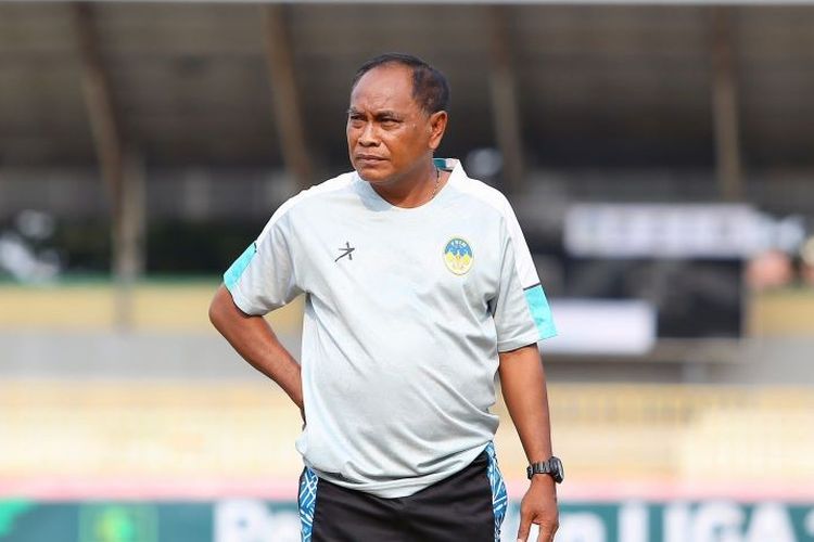 Kas Hartadi Ceritakan Belum Berkomunikasi dengan Manajemen Setelah Gagal Bawa PSIM ke Liga 1