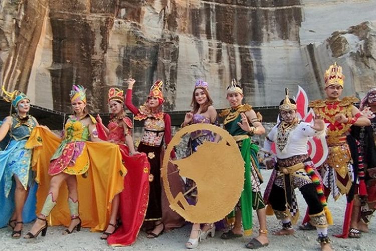 Jogja Batik Carnival 2023, Tebing Breksi Bertabur Busana Fantasi