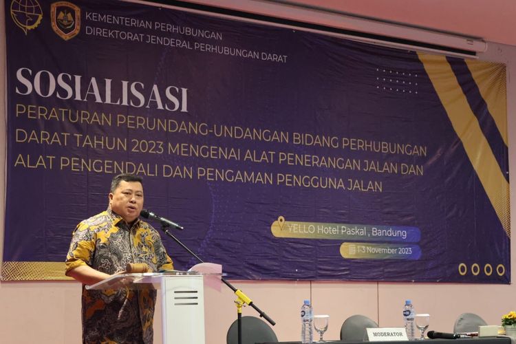  Ditjen Hubdar Adakan Sosialisasi Perlengkapan Jalan