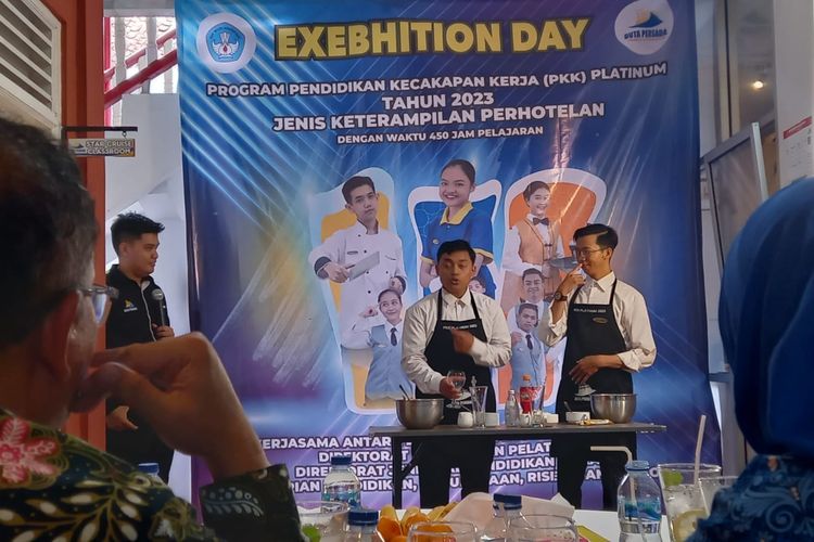 Peserta PKK Platinum LKP Duta Persada Jalani Exebhition Day Jelang Uji Kompetensi