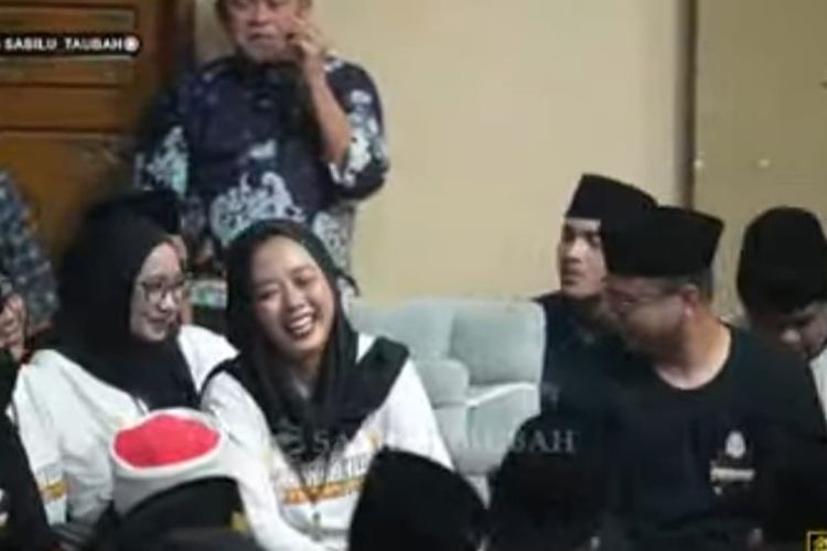 Soimah Penuhi Janji Pengajian di Markas Gus Iqdam, ST Nyell Heboh