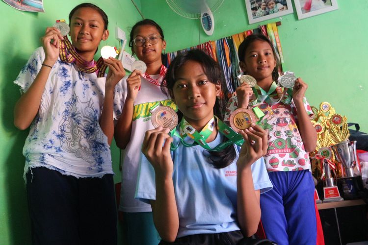Hebat! 4 Bersaudara Terjuni Atletik, Berprestasi Sampai Tingkat Nasional