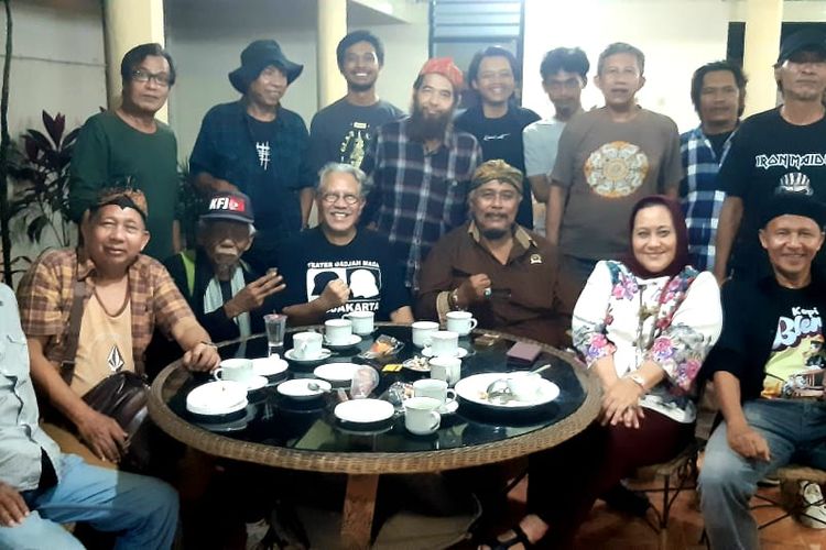 50 Tahun Teater Gajahmada, Media Silaturahmi Alumni Lintas Angkatan