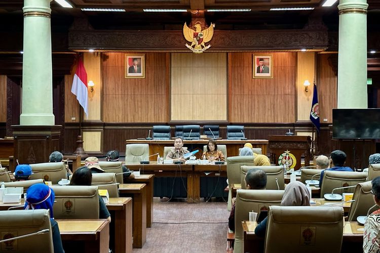 Puluhan UMKM Korban Covid Datangi DPRD DIY karena Kredit Macet, Bank Diminta Tak Intimidasi