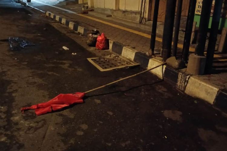 Sejumlah Bendera PDI Perjuangan di Purworejo Dirusak