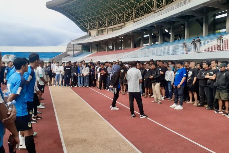 Disemangati Ratusan Suporter Saat Latihan, PSIM Harga Mati Menang di Mandala Krida