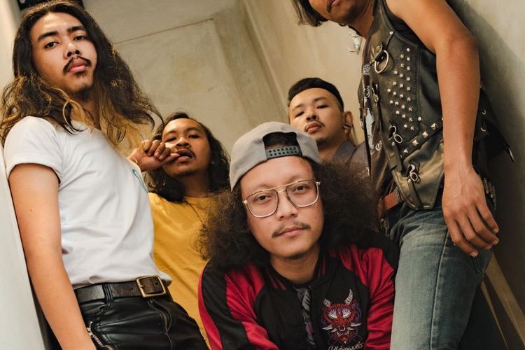 Tiger Paw feat Fyan Sinner Rebellion Rose Rilis Single Sangar Bertajuk 'Pengabdi Aspal'