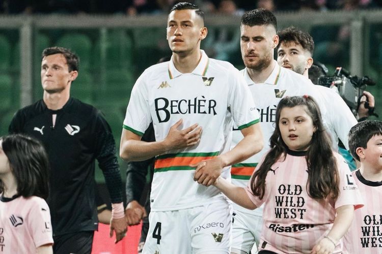 Bek Indonesia Jay Idzes Jadi Pembicaraan di Media Sosial, Ini Rekam Jejak Kariernya