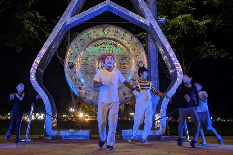 Perayaan Hari Pantomim Sedunia, Pantomimer Purworejo Hidupkan Street Mime