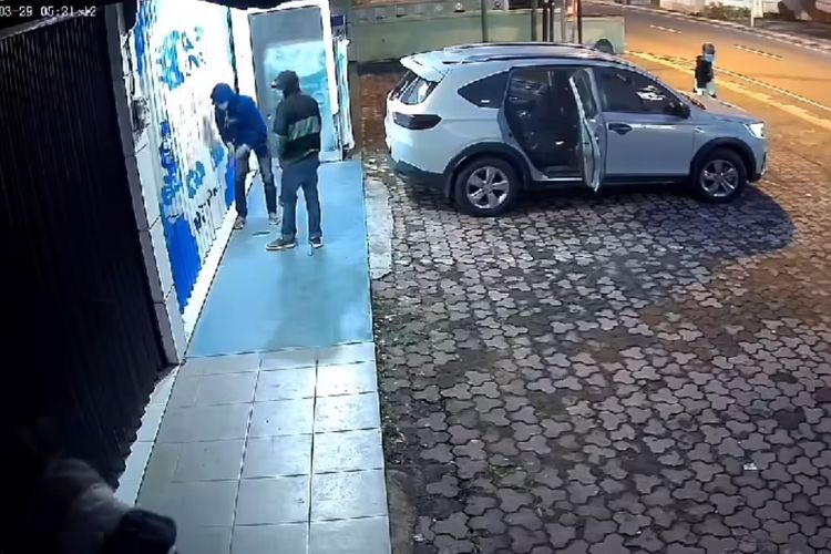 Polisi Kejar Pelaku Pembobolan Toko Komputer di Gito Gati, Diketahui Komplotan Lari ke Arah Magelang