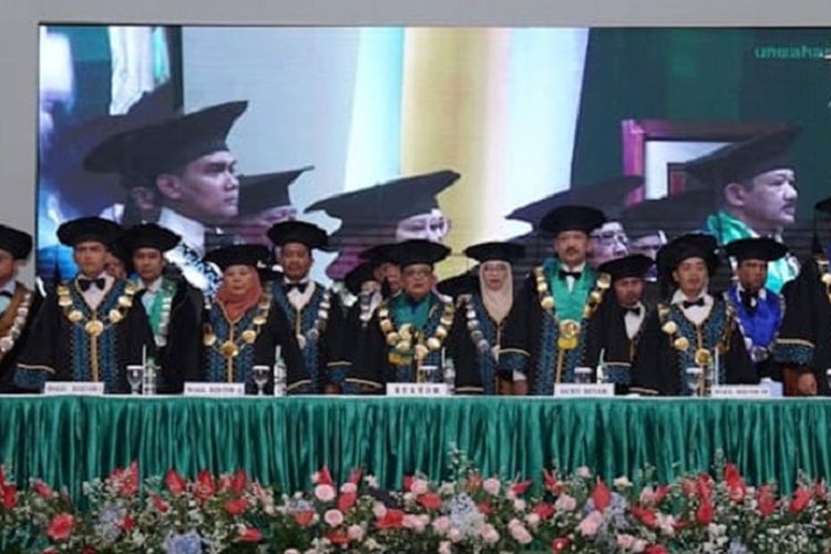 Unwahas Gelar Wisuda Ke-41, 650 Mahasiswa Diwisuda