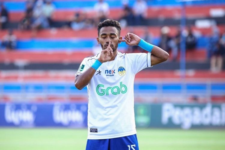 Eks Winger PSIM Ari Maring Dikenalkan Jadi Pemain Baru Borneo FC