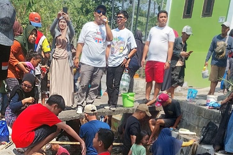 Panen Ikan KPI Minadadi Melimpah, Ribuan Warga Seturan-Puluhdadi Mancing Massal