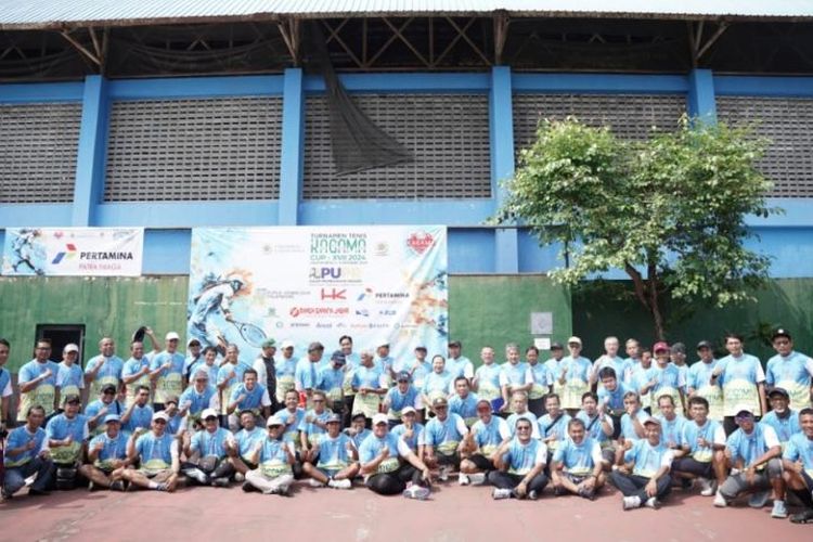 Turnamen Tenis Kagama Cup 2024 Diikuti Seratus Lebih Alumni UGM