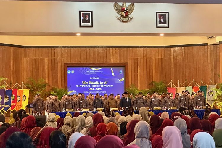 UNY Gelar Upacara Dies Natalis ke-61 dengan Nuansa Gagrak Mataraman, Teguhkan Jati Diri Budaya