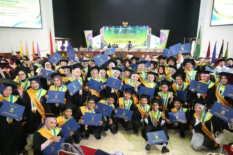 Wisuda Periode I 2025/2026 UIN Sunan Kalijaga Kukuhkan 1.862 Wisudawan