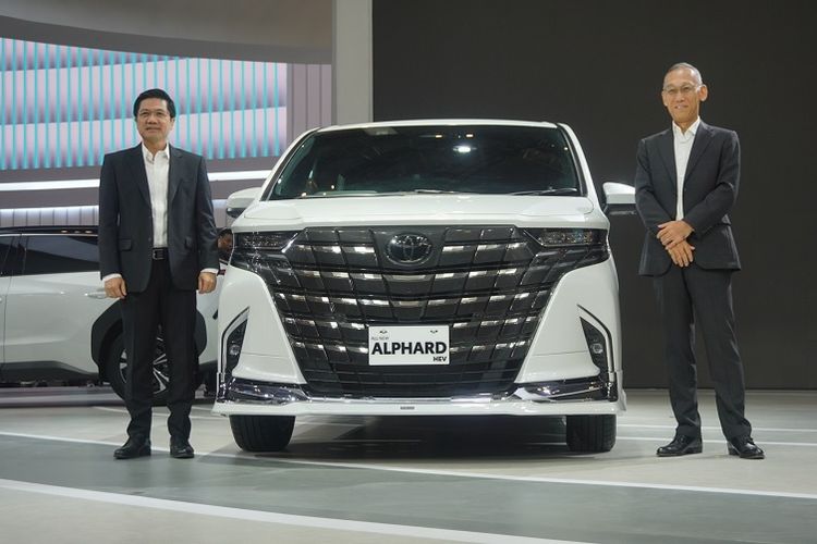 Toyota Alphard Hybrid EV, Mobil Orang Kaya Ini Meluncur di GIIAS 2023, Begini Profil Singkatnya!