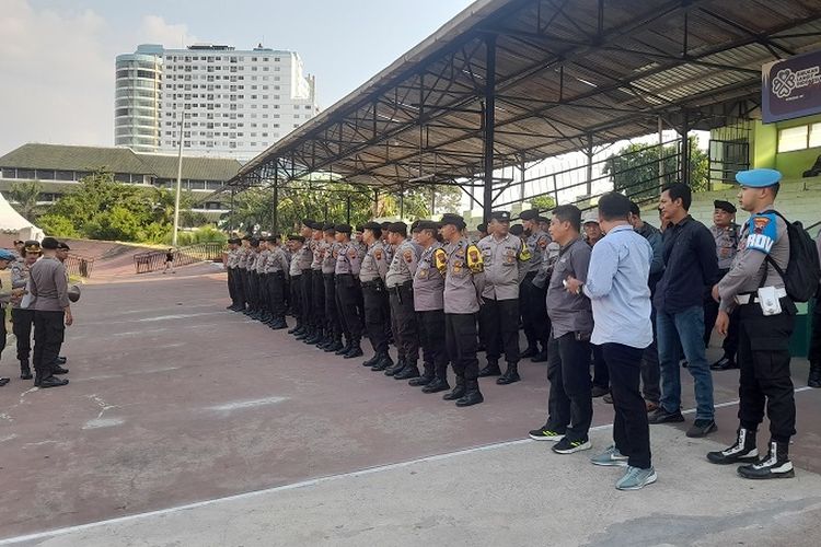 Konser Birukan Langit Indonesia Bersama Denny Caknan, Kasat Binmas Polrestabes Semarang Imbau Penonton Tertib