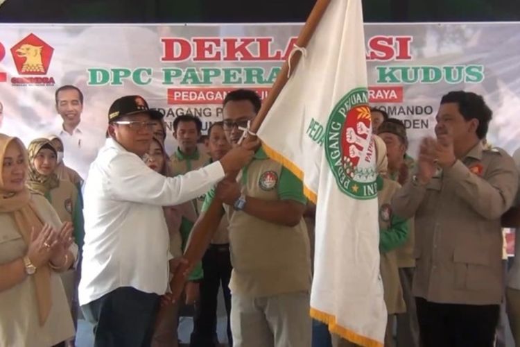 Ratusan Pedagang di Kudus Deklarasi Dukung Capres Prabowo Subianto di Pilpres 2024