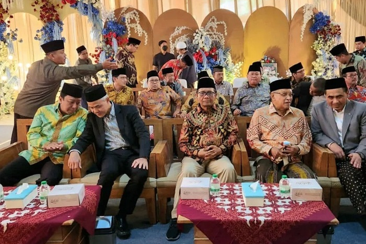 Kerahkan Seluruh Caleg, PPP Komitmen Menangkan Ganjar di Banten dan Jabar