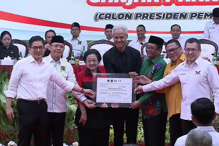 Alasan Megawati Pilih Mahfud MD Jadi Cawapres Pendamping Ganjar Pranowo