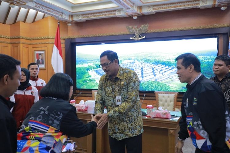 BAPOMI Jateng Kirim 270 Mahasiswa ke POMNAS Kalsel, Pemprov Beri Motivasi Kepada Atlet dan Official