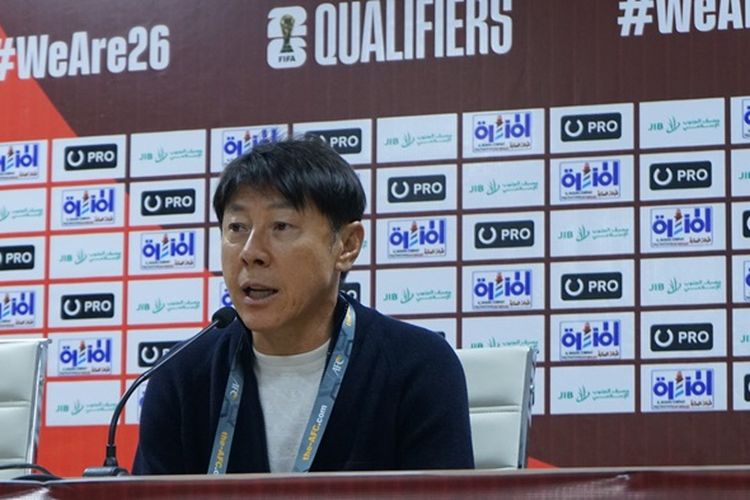 Shin Tae-yong Puji Permainan Timnas Irak, Shayne Pattynama: Kami Berusaha Tampil Lebih Baik Nanti