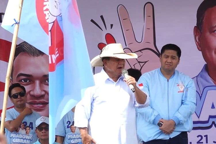 Sapa Ribuan Masyarakat di Majalengka, Prabowo: Demokrasi Artinya Rakyat yang Berkuasa