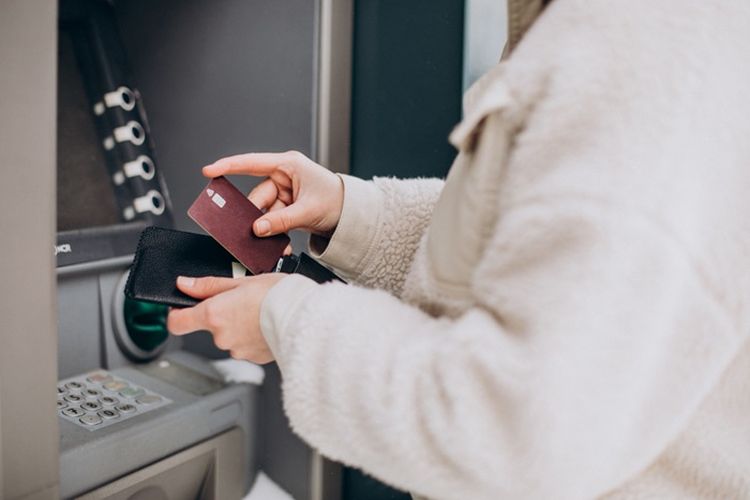 Pembobol ATM Kepergok Warga Saat Beraksi, Pelaku Dikunci di Dalam Ruang ATM