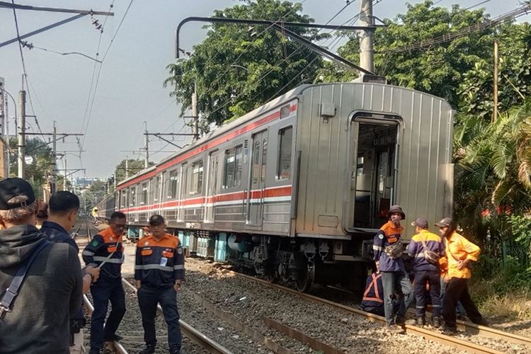 KAI Commuter Minta Maaf Soal KRL Tujuan Kampung Bandan-Cikarang Anjlok