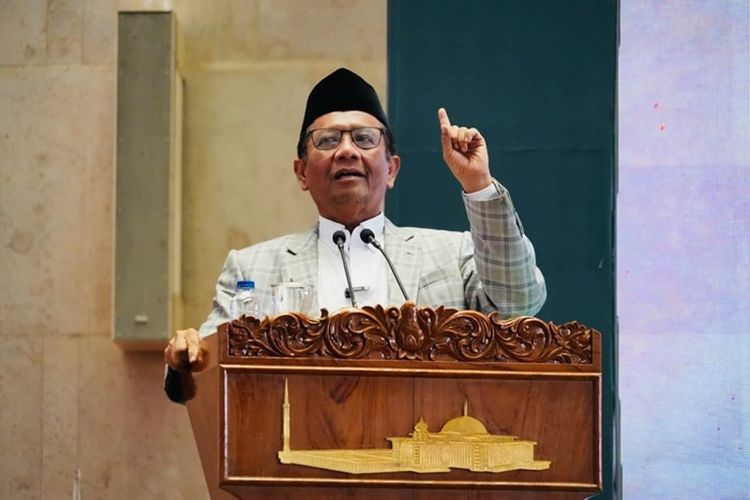 Mahfud MD Taggapi Kasus Hasyim Asy'ari: Pergantian Komisioner KPU Perlu Dipertimbangkan Tanpa Tunda Pilkada