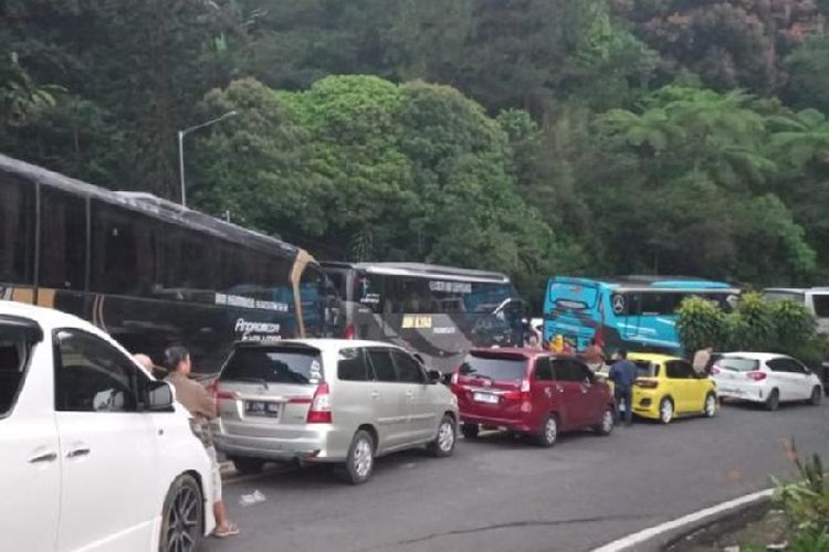 Viral! Jalur Puncak Bogor Macet Parah, Inilah 7 Fakta yang Wajib Diketahui