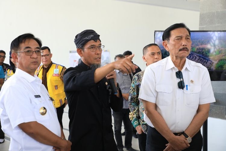 Catat! Luhut Sebut Pengembangan Kawasan Borobudur Tidak Ada Alih Fungsi Lahan, Sekda: Tingkatkan Ekonomi