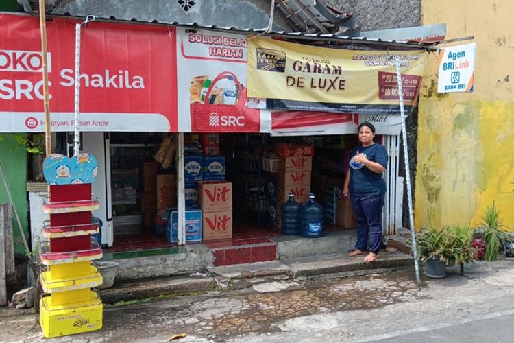 Kisah Dessi, Pemilik Toko Kelontong yang Berkembang Pesat Berkat Kemitraan dengan AgenBRILink: Berawal dari Karyawan Minimarket