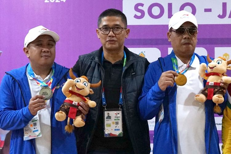 Menengok Perjuangan Dwi Widiantoro Gondol Dua Emas di Peparnas XVII Solo 2024 Ditengah Keterbatasan Penglihatan