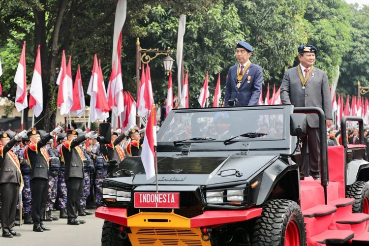 Kompaknya Jokowi dan Prabowo di Momen Apel Pengamanan Pelantikan Presiden-Wakil Presiden