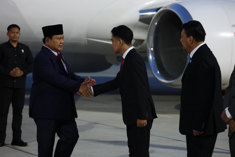 Tiba di Jakarta, Prabowo Bawa Oleh-oleh Investasi Senilai US$18,5 Miliar dari Lawatan Enam Negara