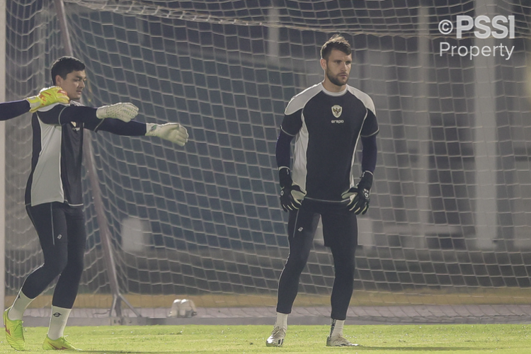 Syarat Wajib Kiper Timnas Indonesia Jika Ingin Jadi Andalan Shin Tae-yong Versi Kim Bong-soo