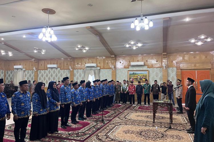 Direktur RSUD Sarolangun Dikosongkan, Wabup Lantik 15 Pejabat