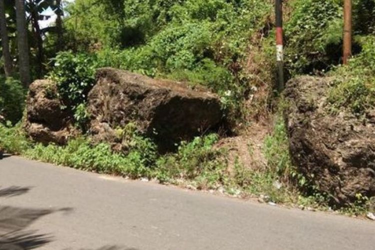Misteri Batu Miana di Kabupaten Polewali Mandar: Penjaga Ular Raksasa dan Pengalaman Aneh Warga