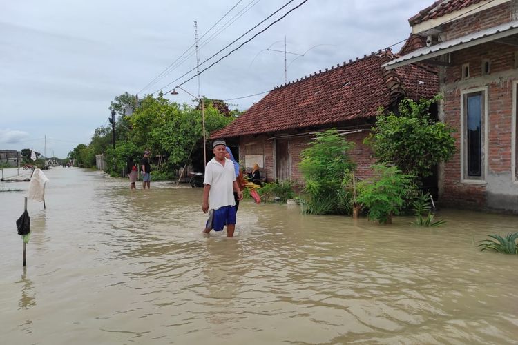 Navigasi Banjir Demak: Ini Jalur Alternatif Jepara-Semarang - Akurat Jateng