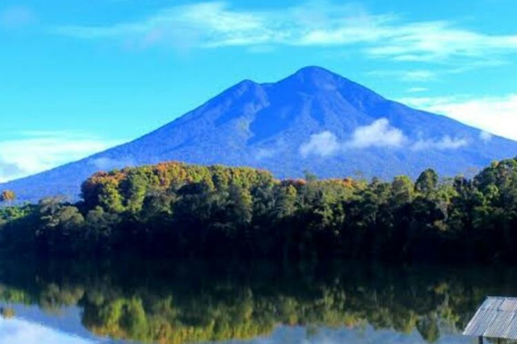Keindahan Tersembunyi Gunung Masurai: Menyaingi Pesona Gunung Kerinci di Jambi