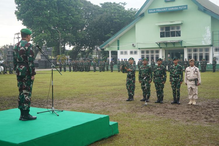 Kasrem 042/Gapu Pimpin Upacara Bendera 17-an, Tekankan disiplin dan Kepedulian terhadap Rakyat