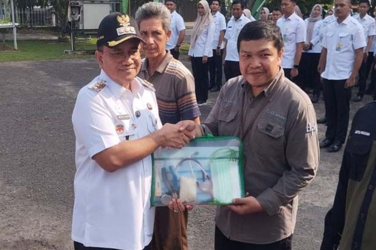 Pemkot Jambi Lepas Petugas Pemeriksa Hewan Kurban Idul Adha 1447 H